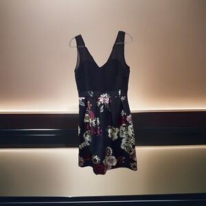 En Focus Studio Navy Floral Illusion Neckline Sheath Dress – Women's Size 10